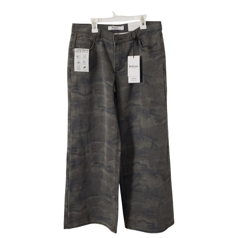 REFRAIN Mid-rise Wide Leg Camo Print‎ Jeans Retro-Inspired Women's Size 9/29